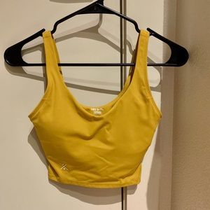 Free Spirit Outlet Finesse Built-In Crop